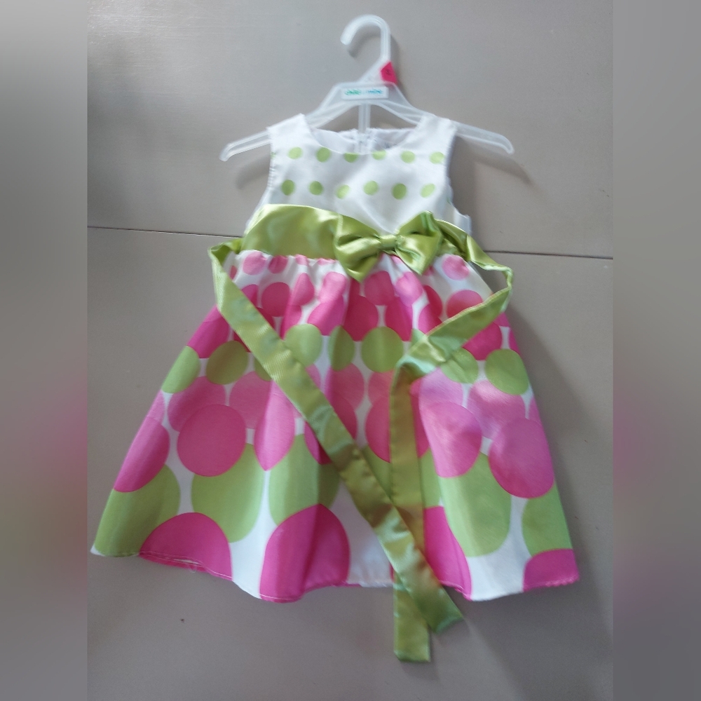 **3 Listings $20**                       Pink and Green Polka Dot Dress